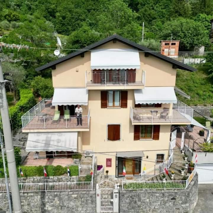 B&B-Foresteria Casa Della Musica Lake Como Mandello del Lario Exterior foto